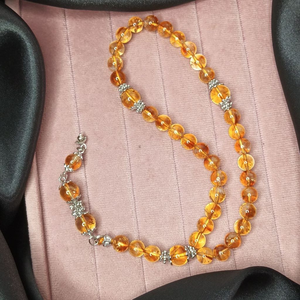 photo_6269462142948326614_y