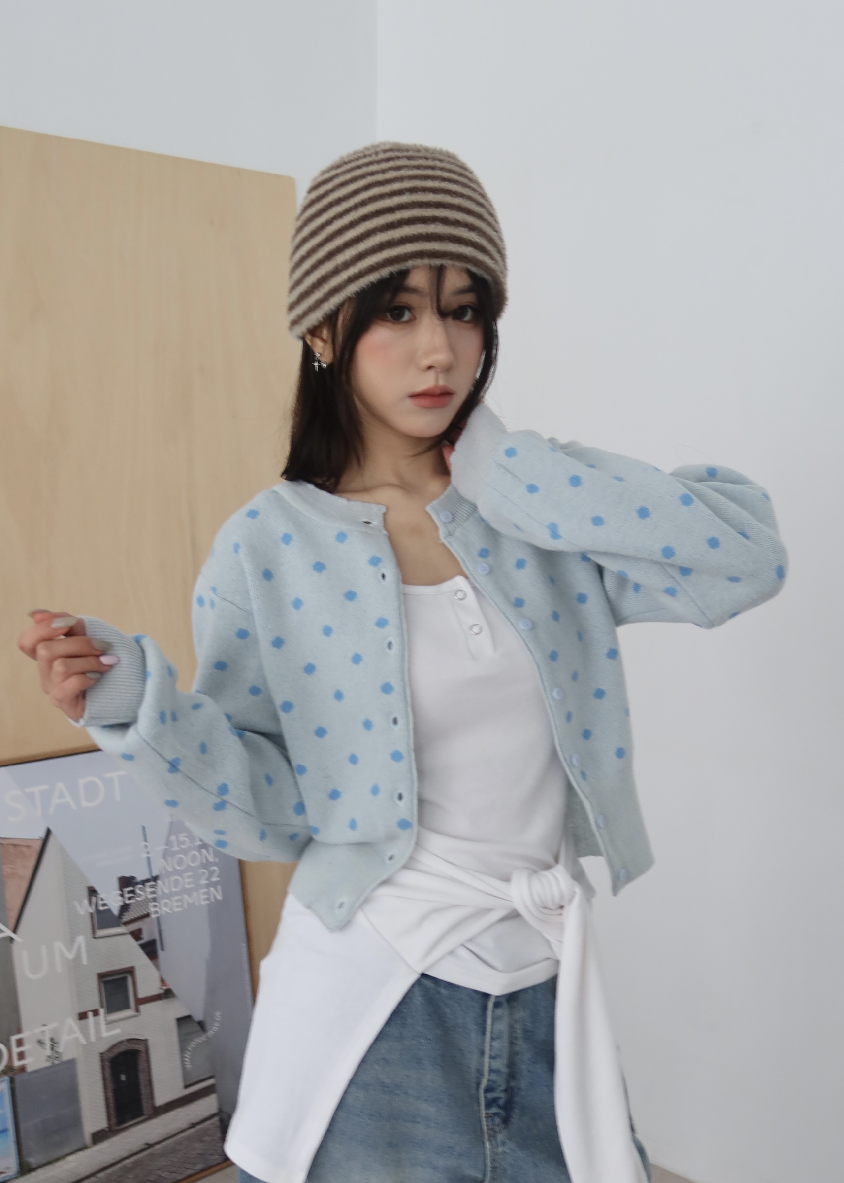 33186302-E1FF-4377-A371-968EE138F114_1_201_a