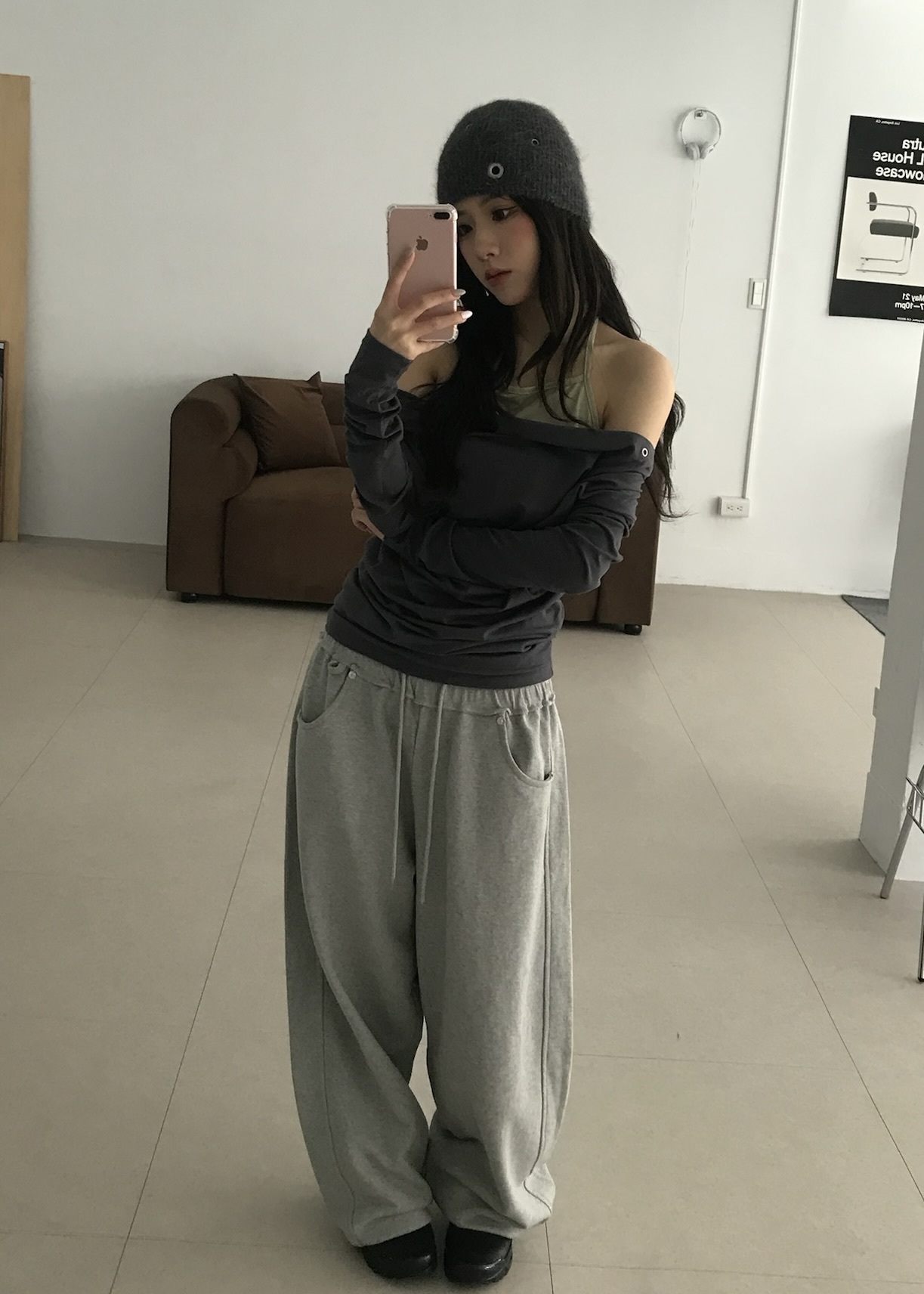 0F5815E3-CC3E-4713-86B9-FDE0A59A24E4_1_201_a