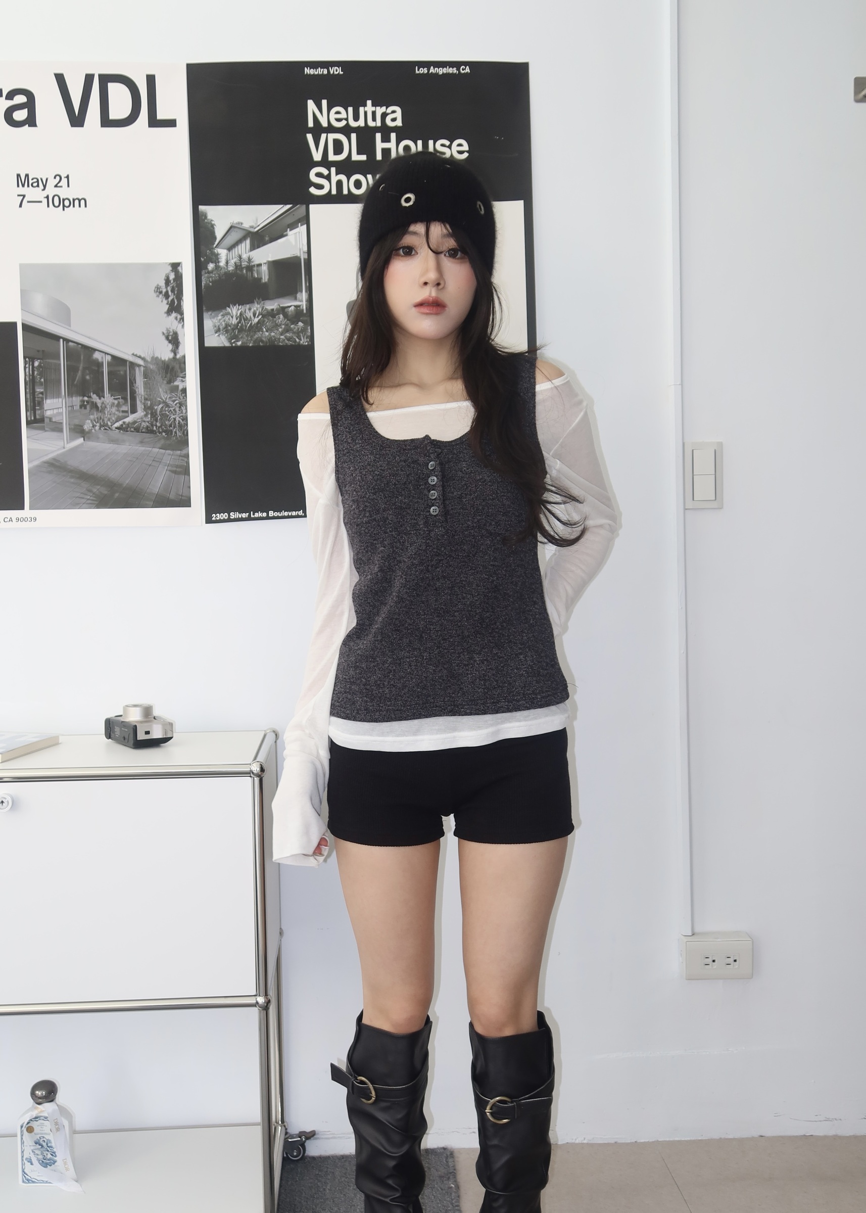 DEBF6B42-D1D3-4250-9A7C-002BC244DE4D_1_201_a