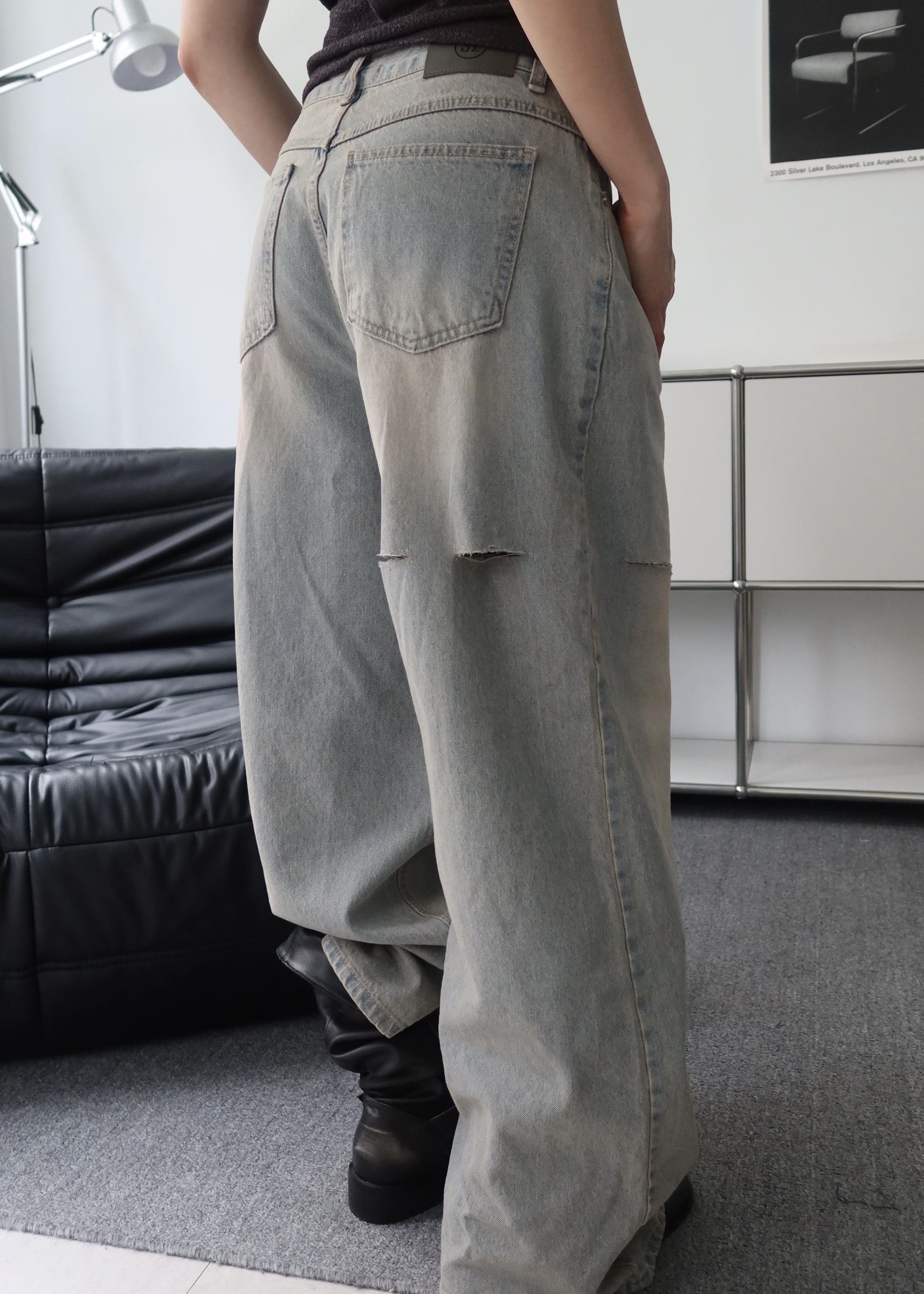 CEFB1C54-15F9-4AC0-871D-9EDC2C75A8B9_1_201_a