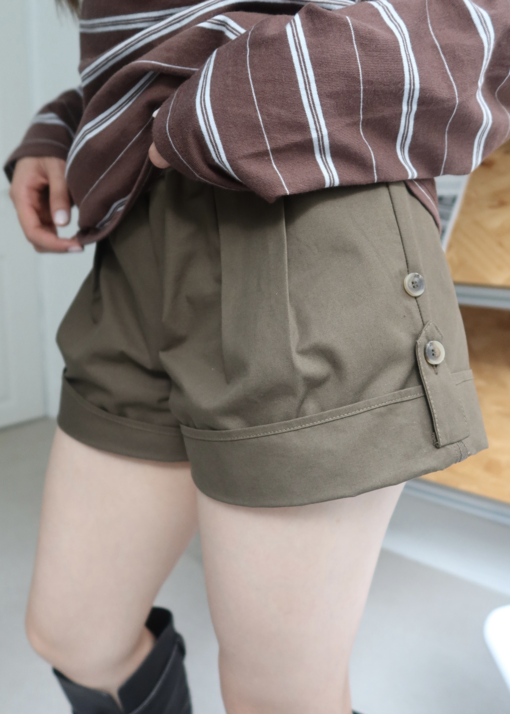 50F4F80C-7BA4-41A5-9C56-361E13733E40_1_201_a