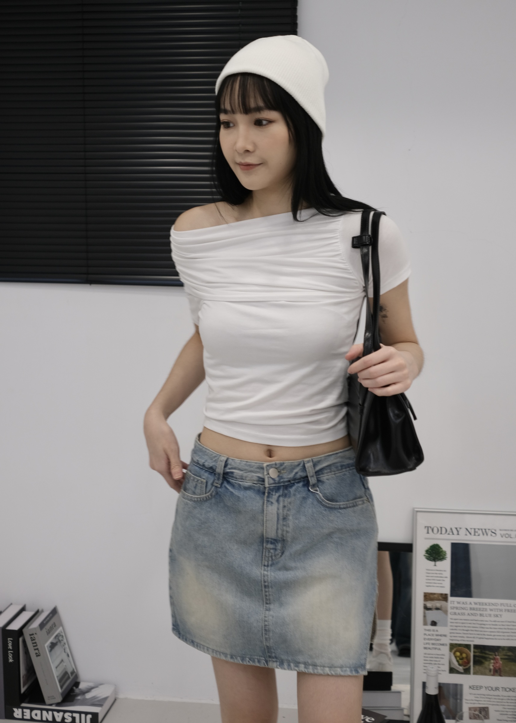 054A4B2D-F4B9-4F5F-890B-312DEBDD6029_1_201_a