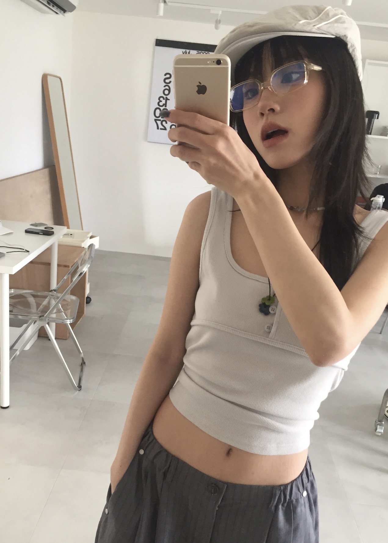 762FD99F-E868-4A0E-A691-89E2718F158F_1_201_a