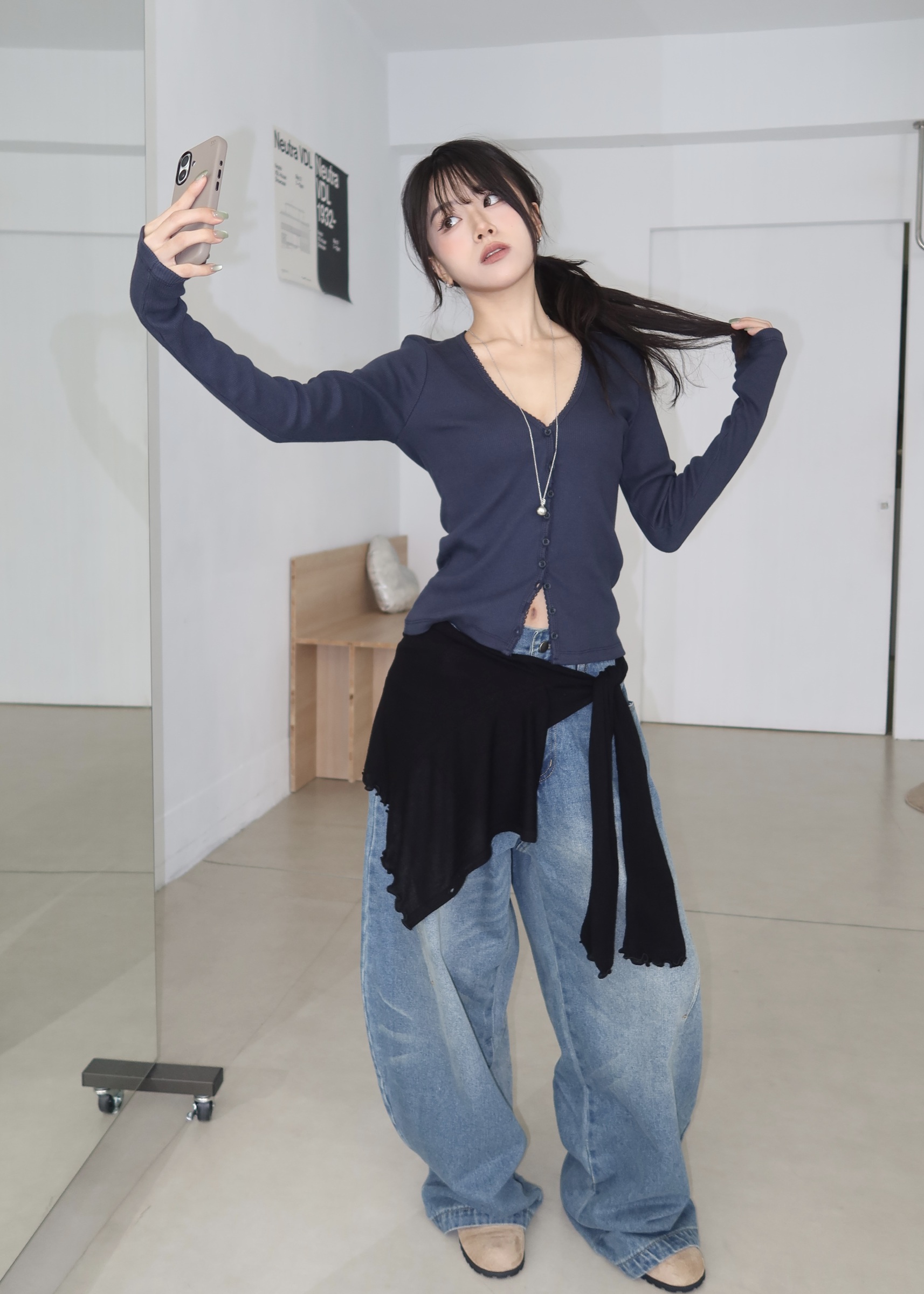 583A66DF-FF6F-4244-B689-8F38224CAE03_1_201_a