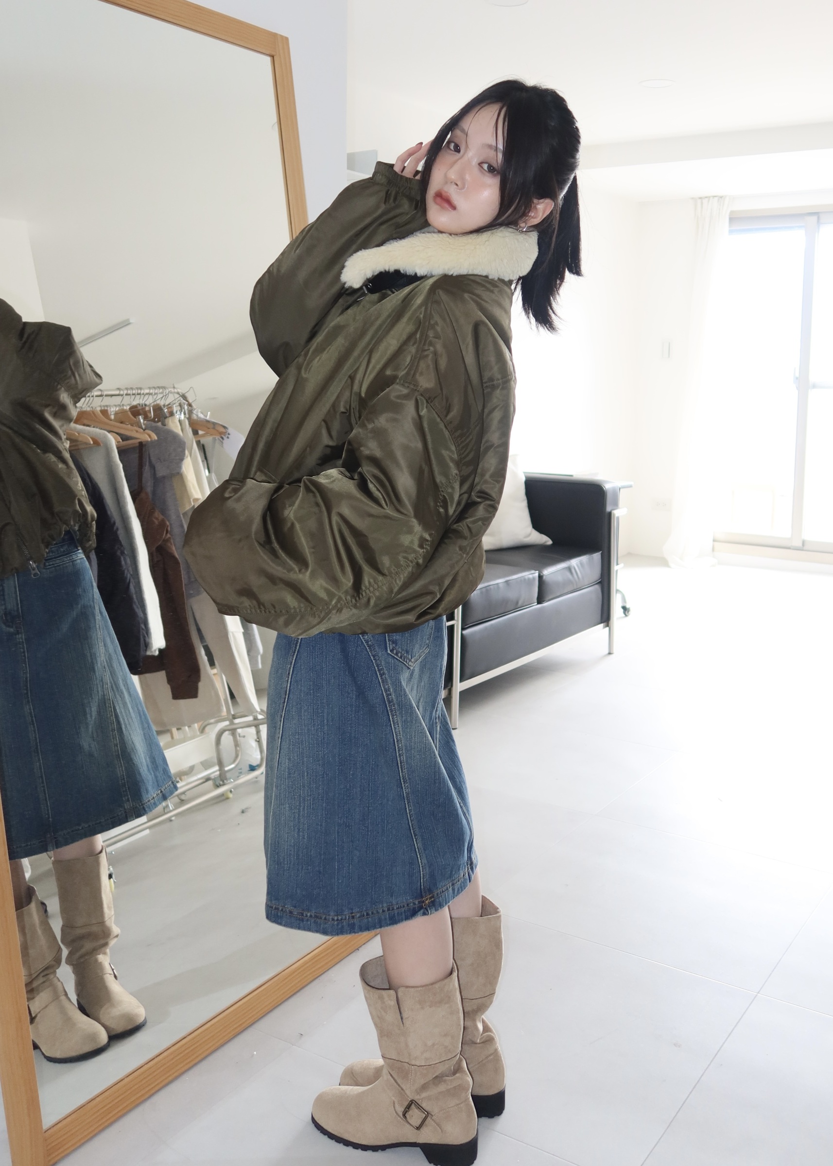 F9A40BA3-2833-4ED3-826E-EEB8348F0F31_1_201_a