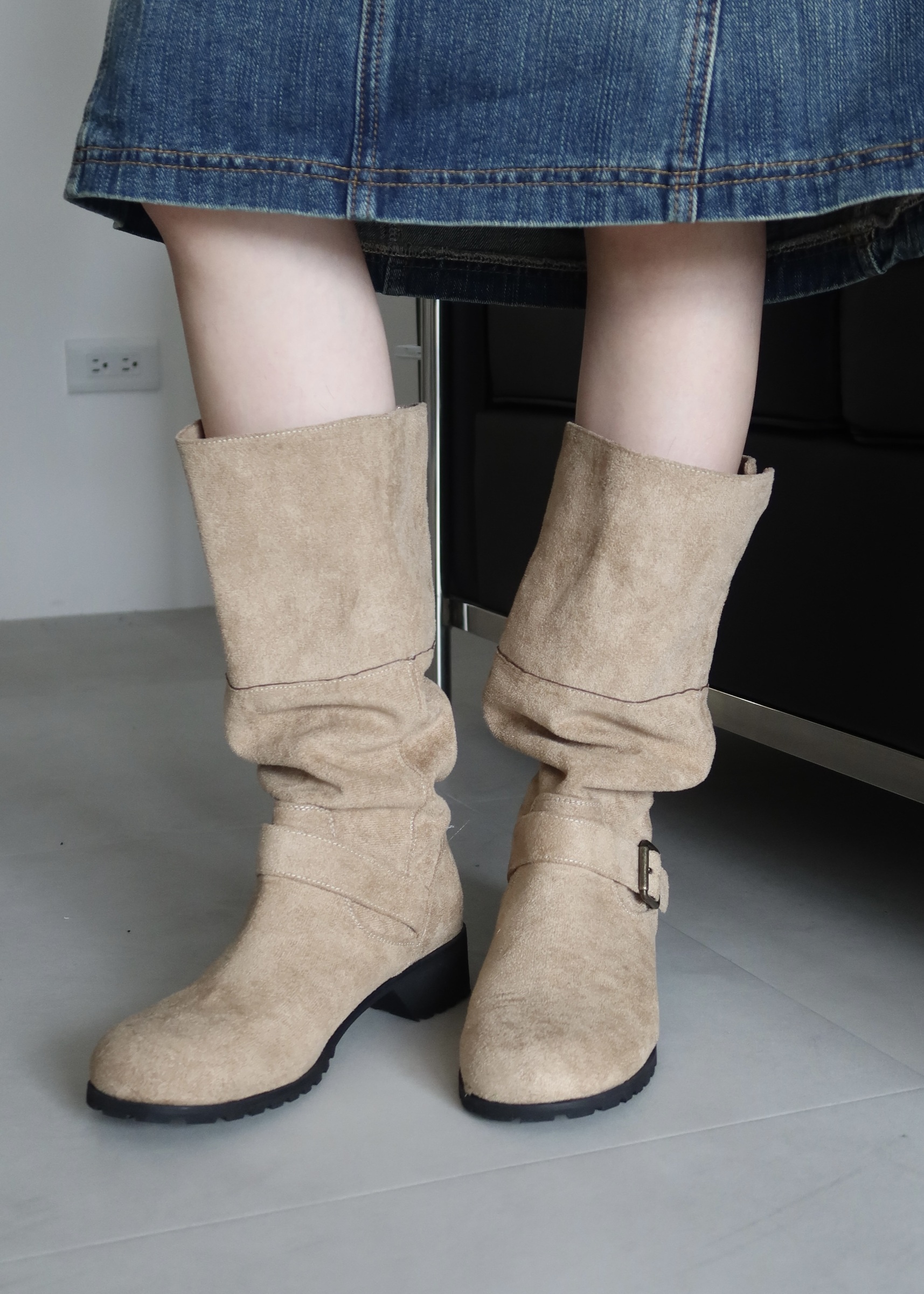 573ACB3A-8A7E-48A4-891F-8927B036C114_1_201_a