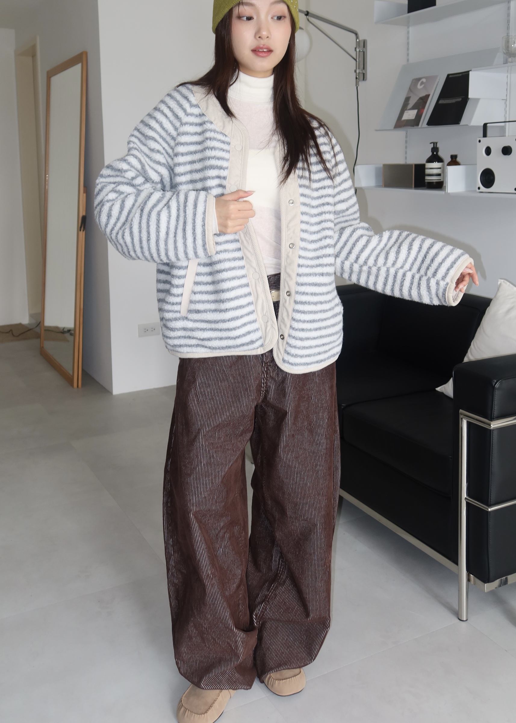 A01B8AFA-55A1-4DAD-9B1C-5FA314C40530_1_201_a