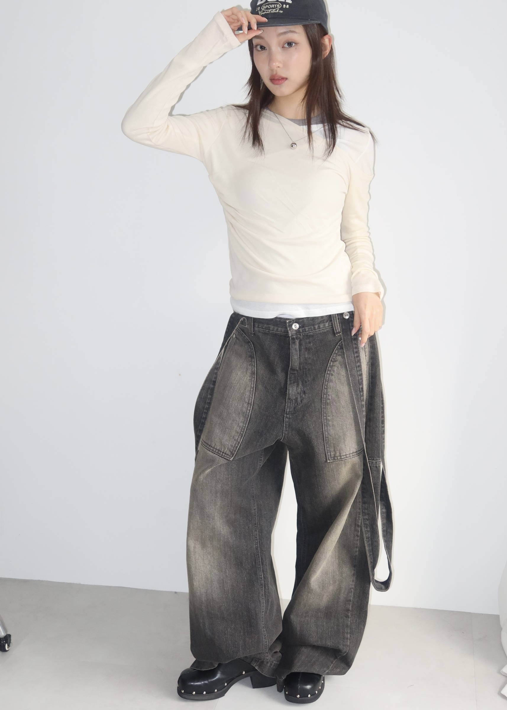 56C20F8D-E543-4E56-86FF-FBE4F93B46F3_1_201_a