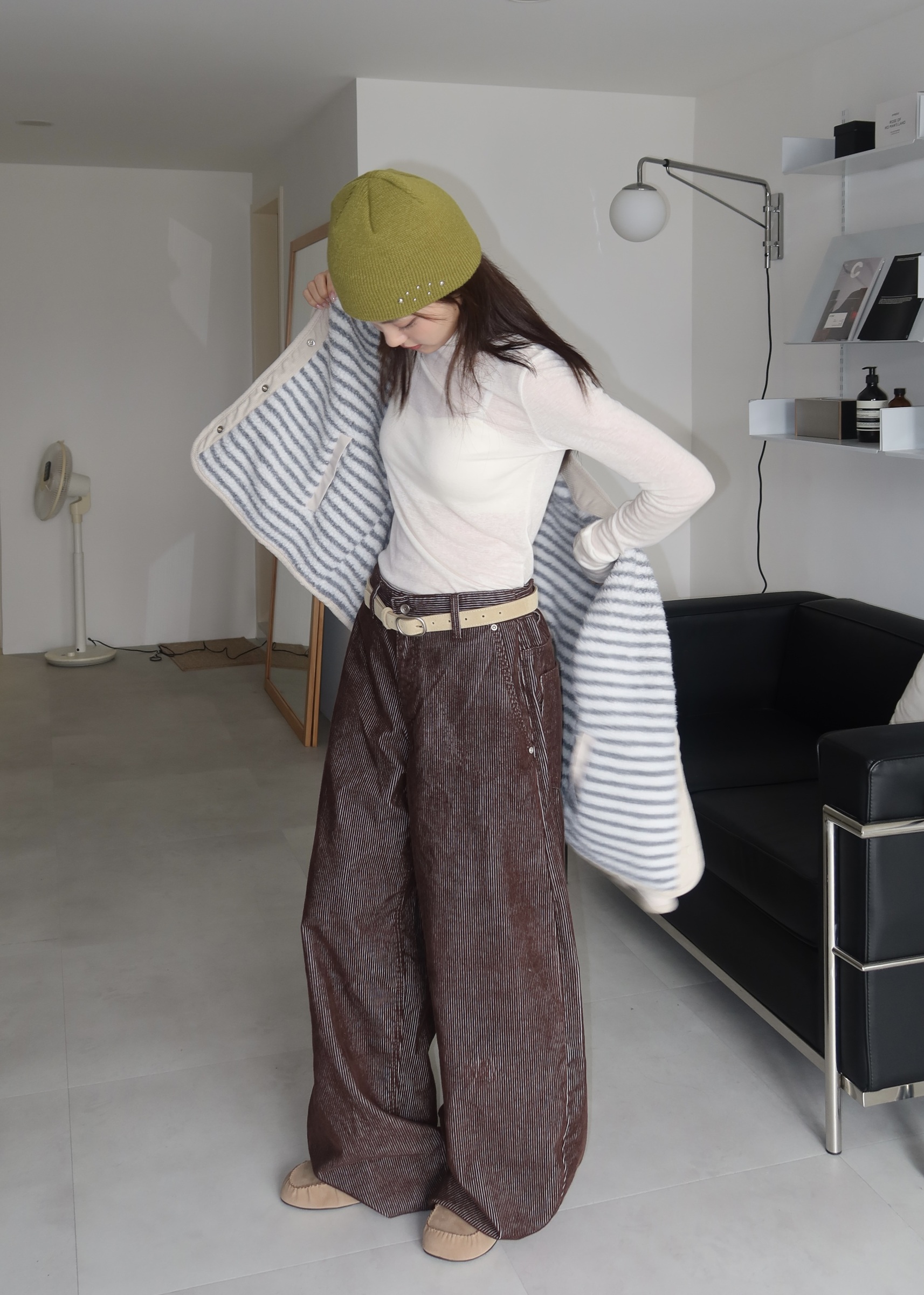 6312C3F2-83C0-4E1B-B0E6-7B073EAE5341_1_201_a