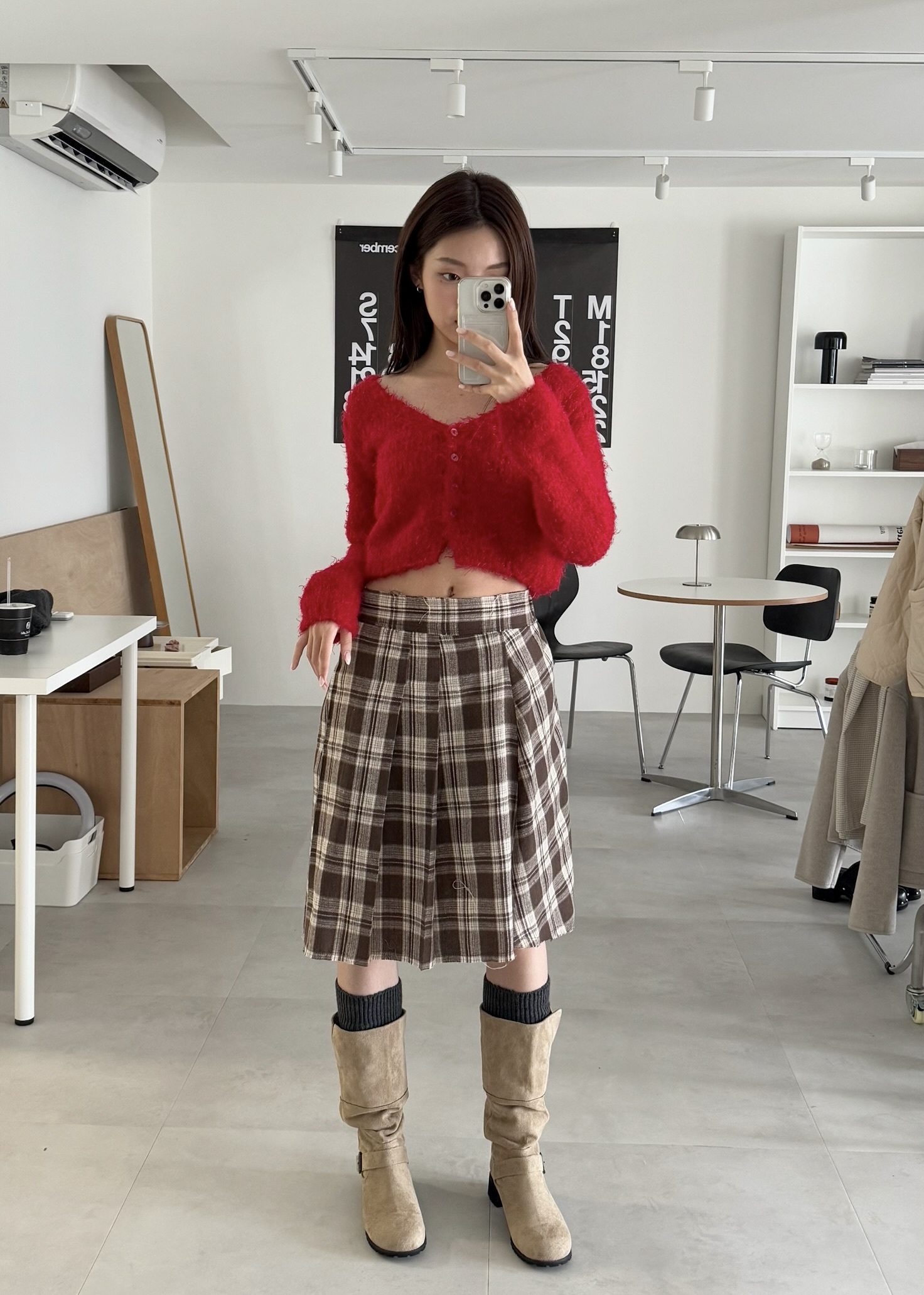 81B92BFE-57B5-4757-A908-C26873FC1C8A_1_201_a