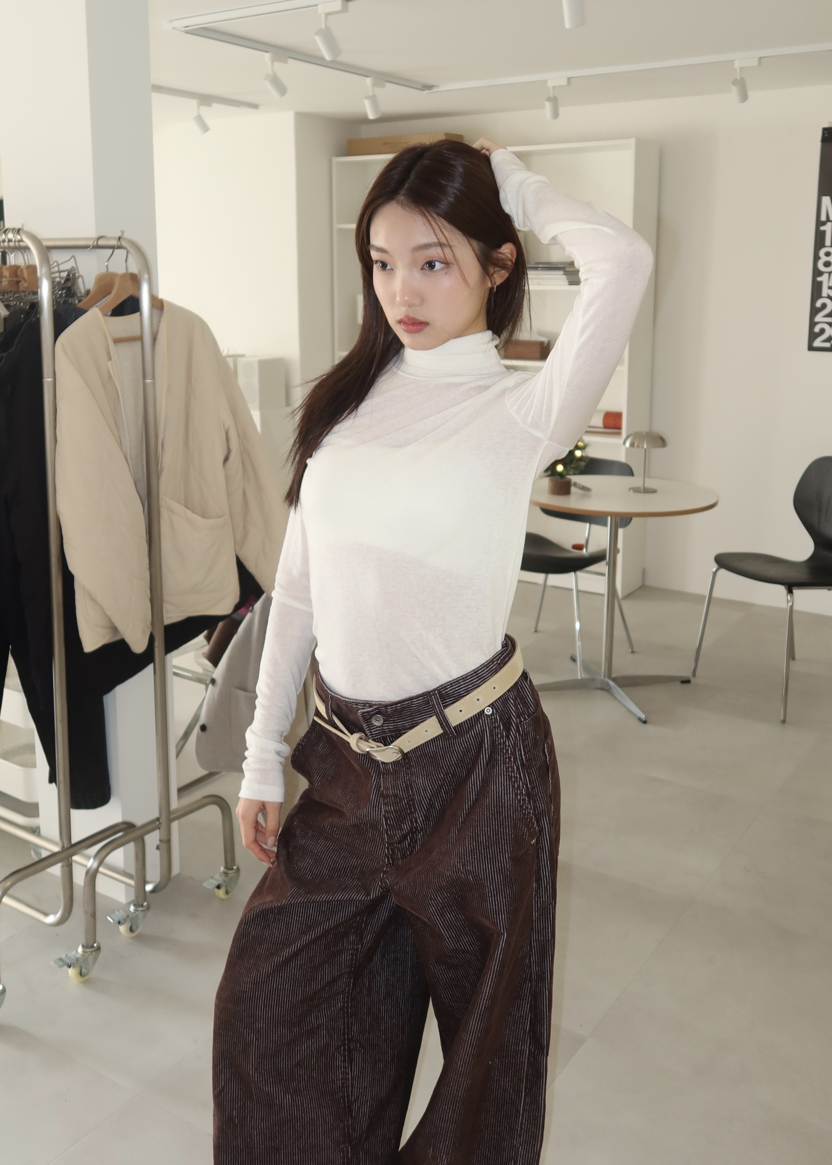 65E5512B-E8A3-4A28-93D3-122D4EA95390_1_201_a