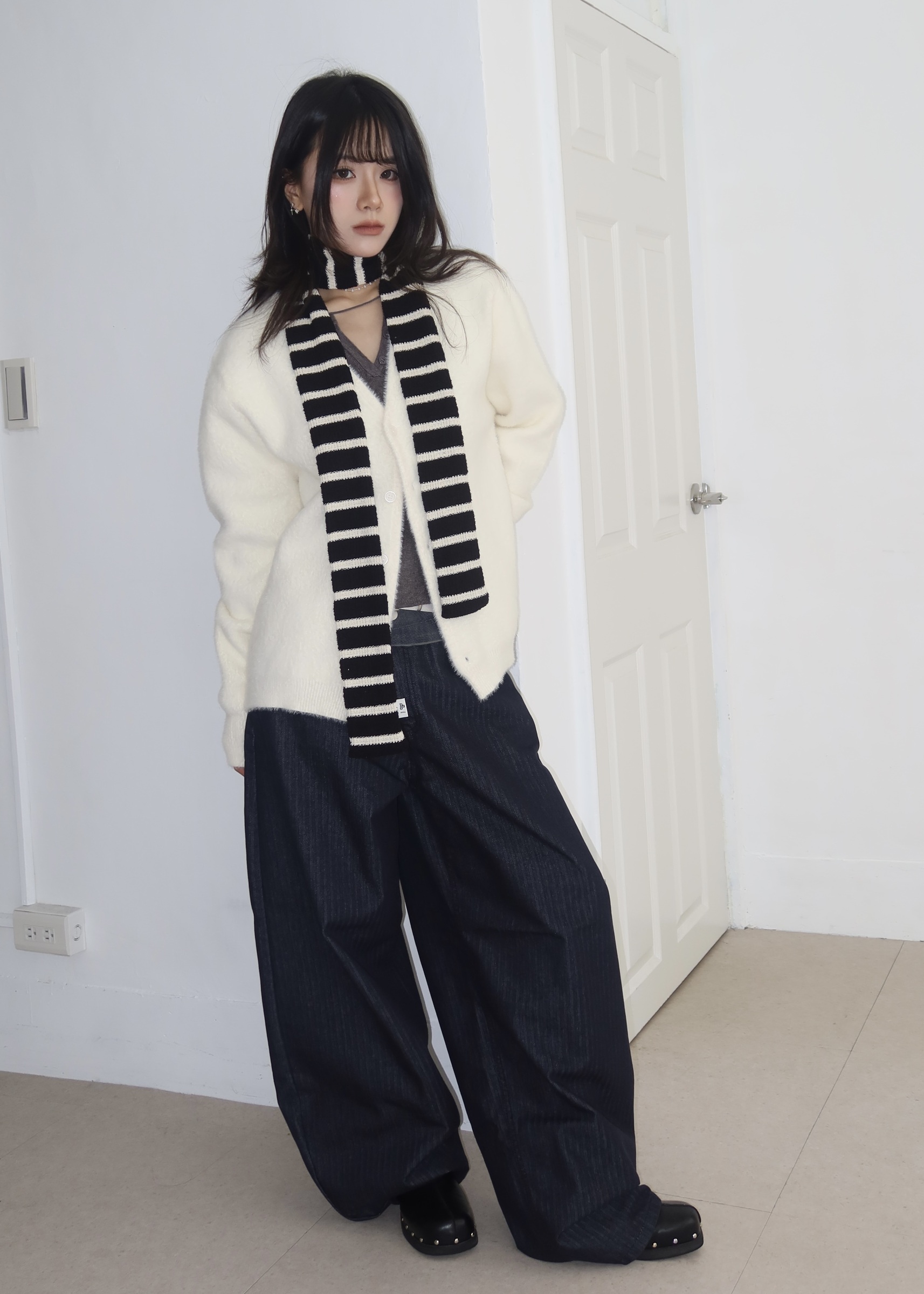 DCC4FF97-87FA-43AE-B9DC-087425046D00_1_201_a