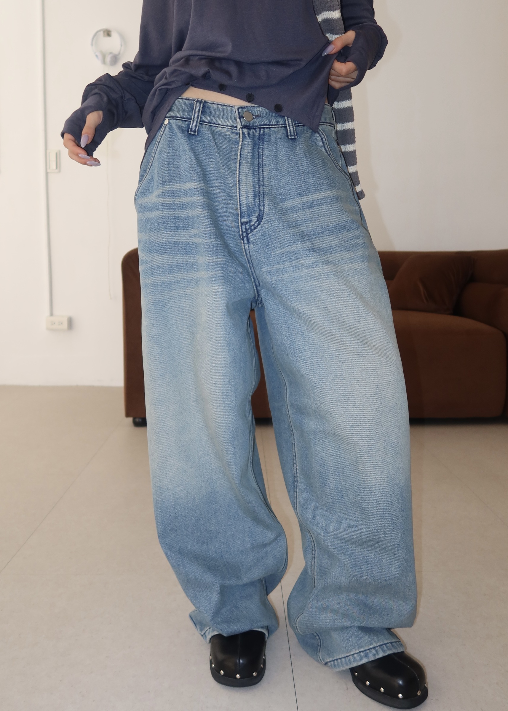 54DD316A-D040-4604-B6E1-4C5713B14447_1_201_a