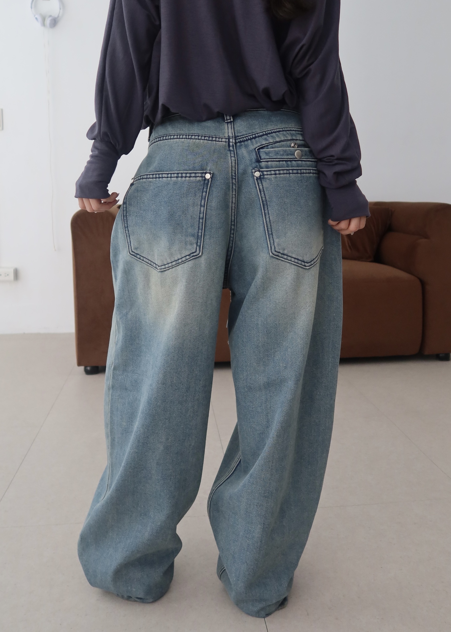 869CCFFF-0472-4260-9A1F-29FC1E8CD895_1_201_a