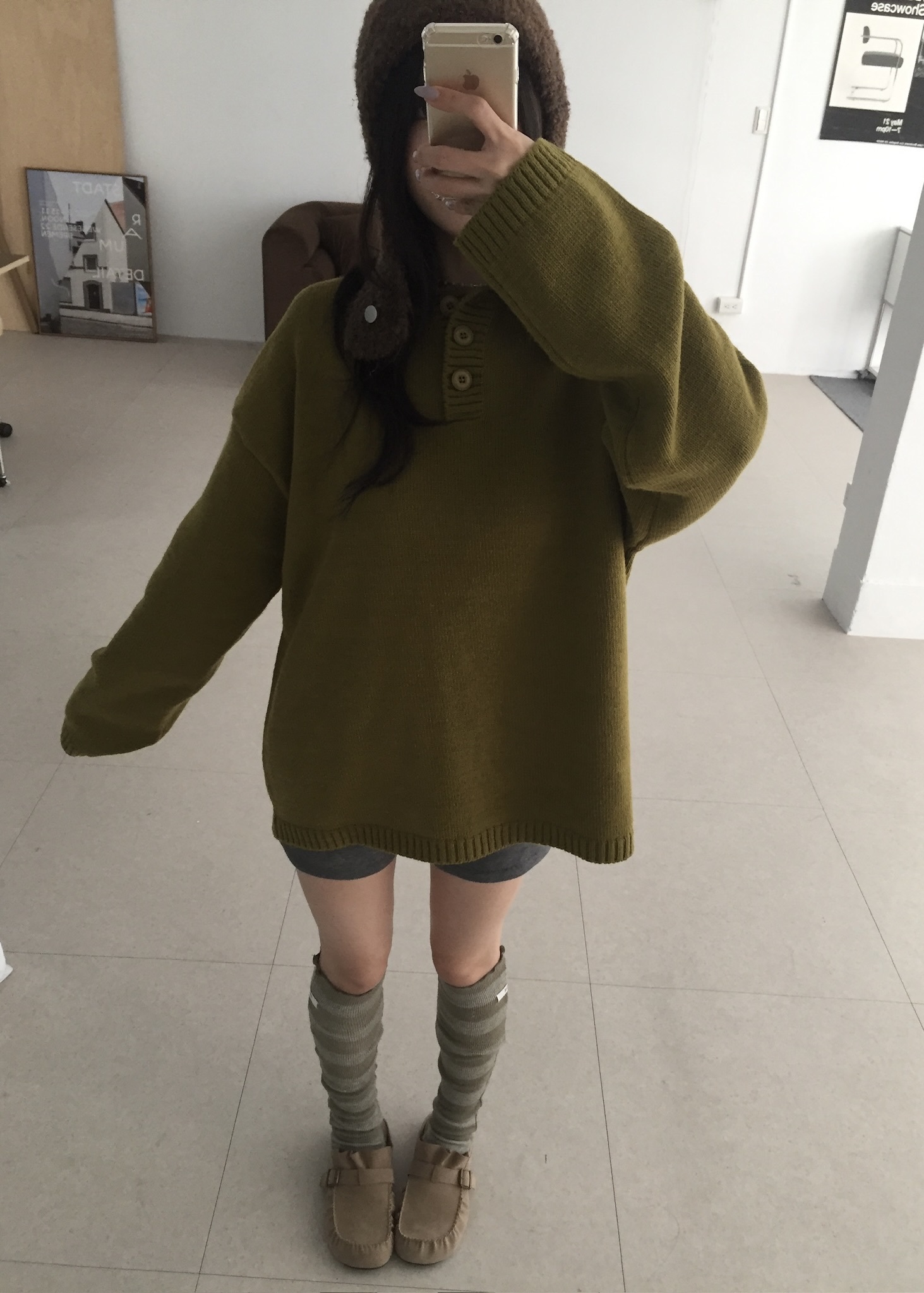 DB141F19-5693-49ED-83A5-E24F0A3D9EF2_1_201_a