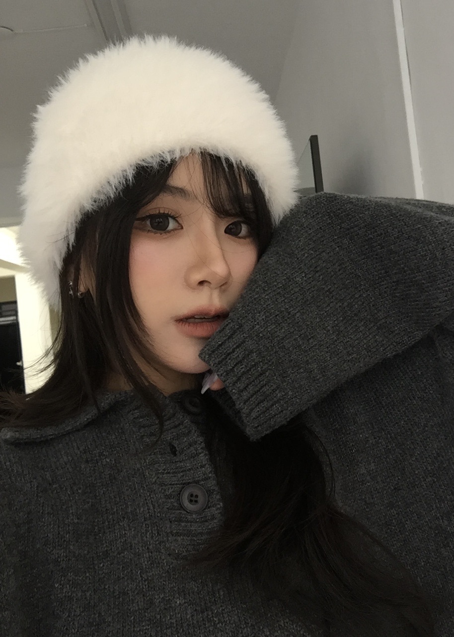 5717BD35-4A4C-44B4-9B18-1A2A3CC0D7B7_1_201_a