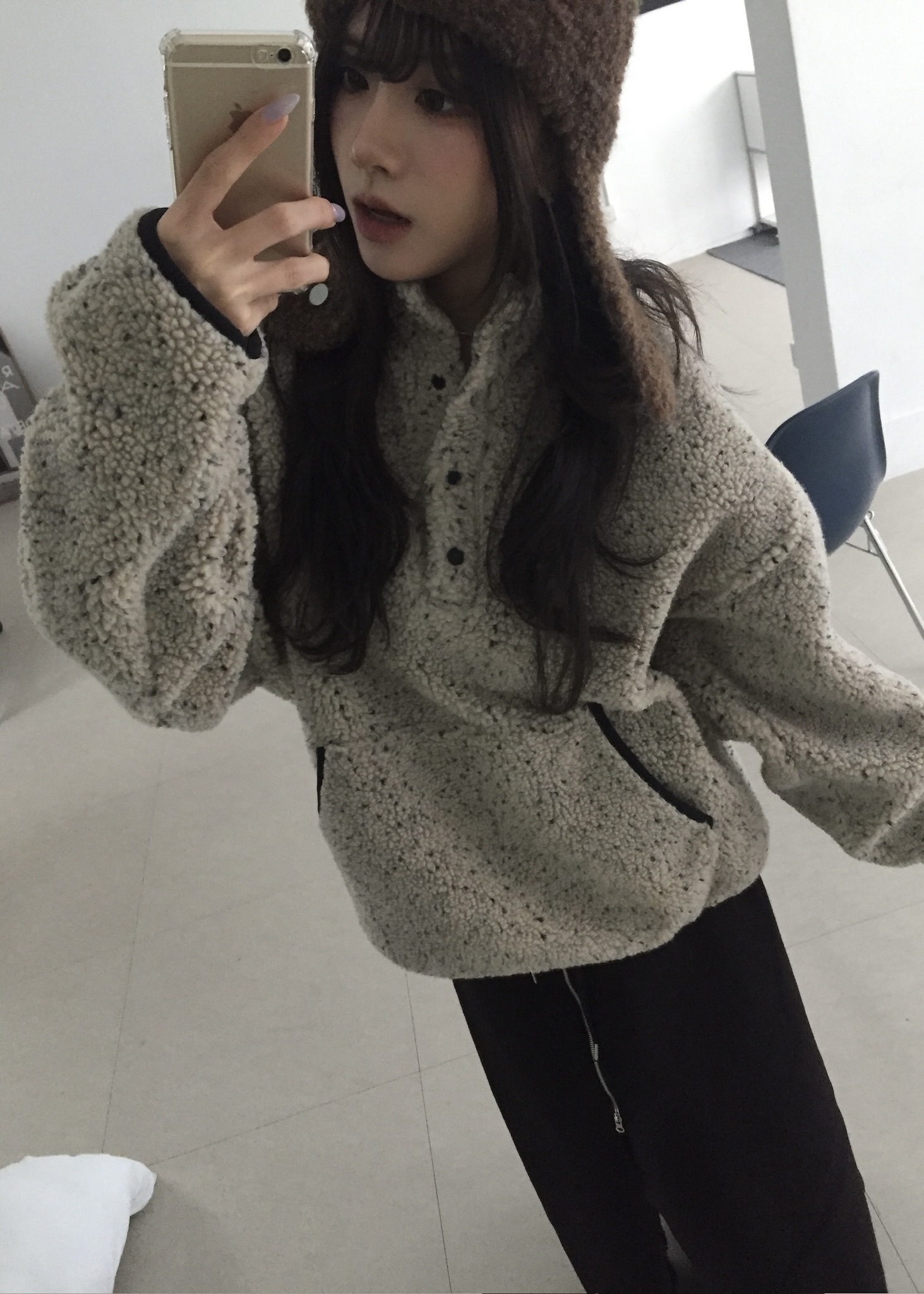 A09FC78E-6A41-4C65-97F6-AD3B75D3C57F_1_201_a