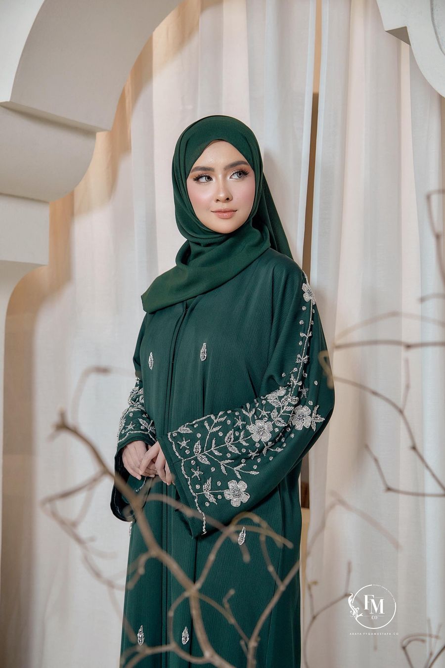 Abayafyqamustafa.co | ELEGANCE DRAPED WITH TRADITION