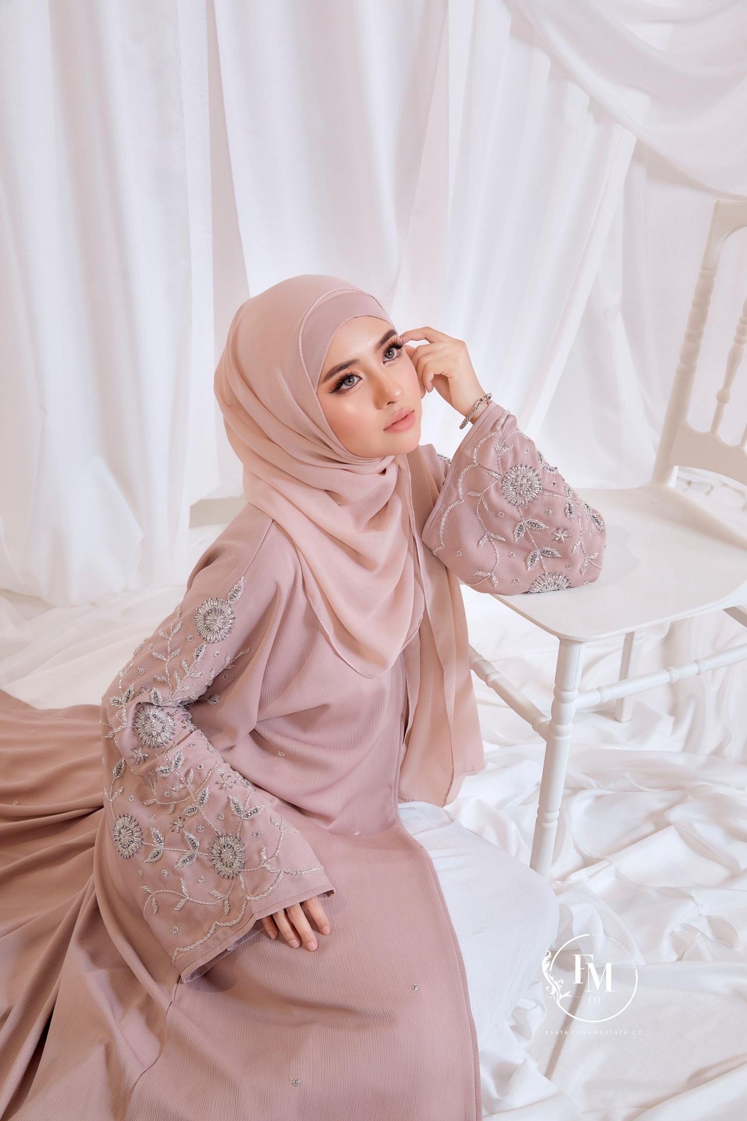 Abayafyqamustafa.co | ELEGANCE DRAPED WITH TRADITION