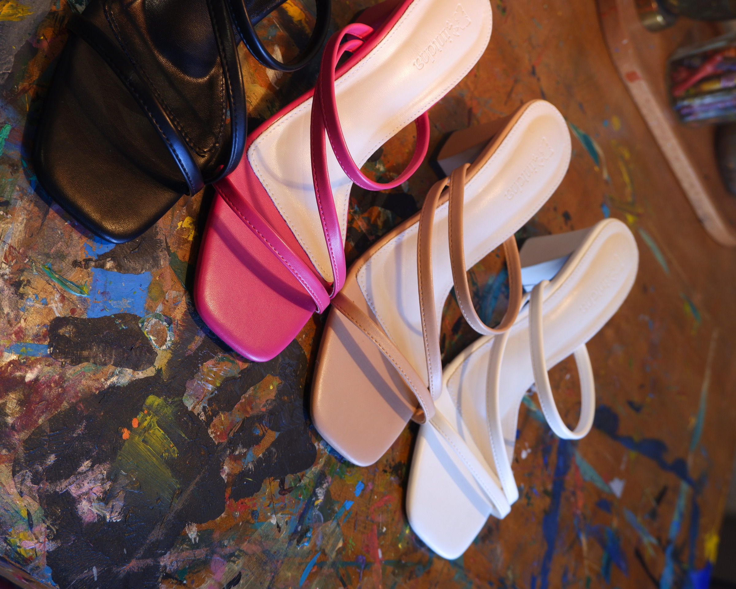 e2575c1b-c5fe-49db-9ab3-89c5ab16120e