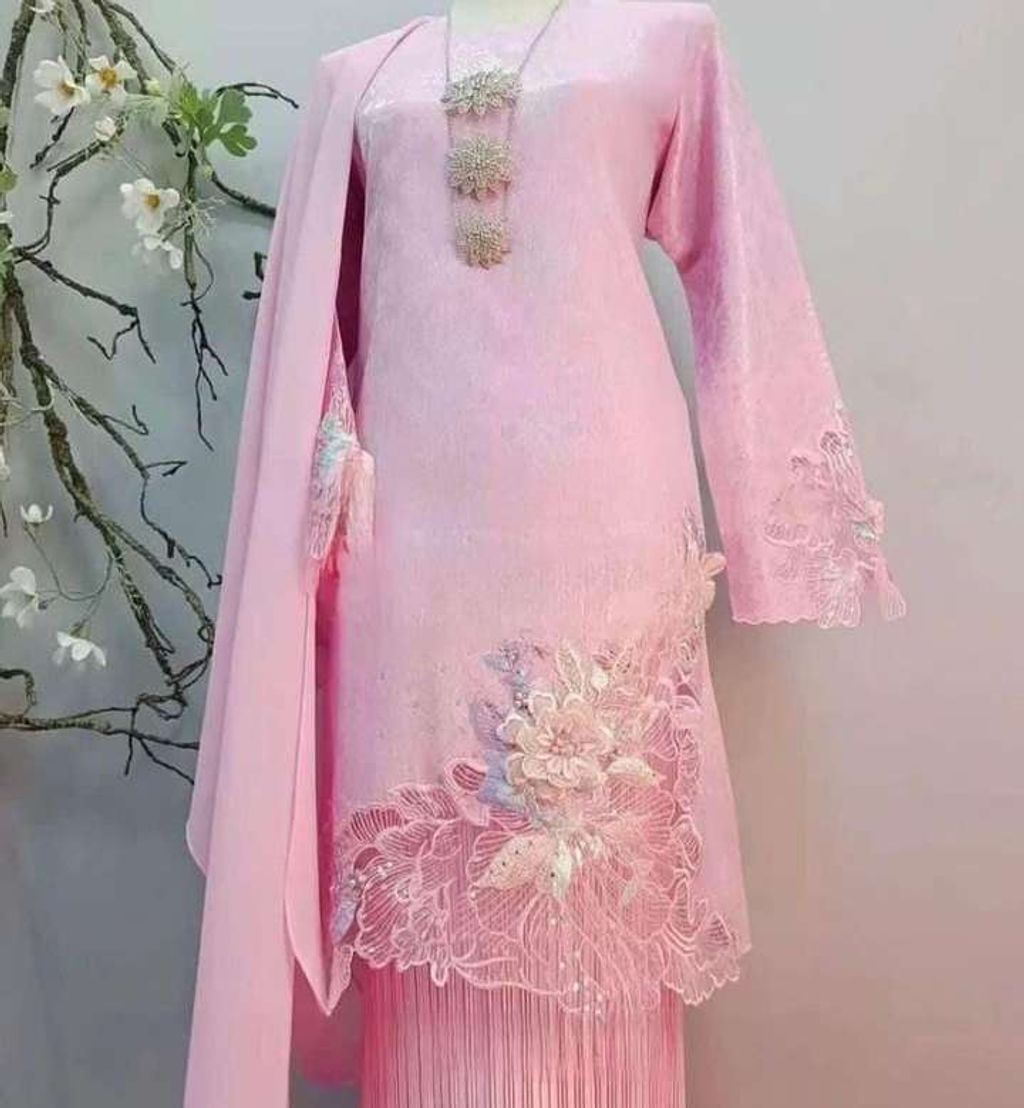 received_7912156232134584