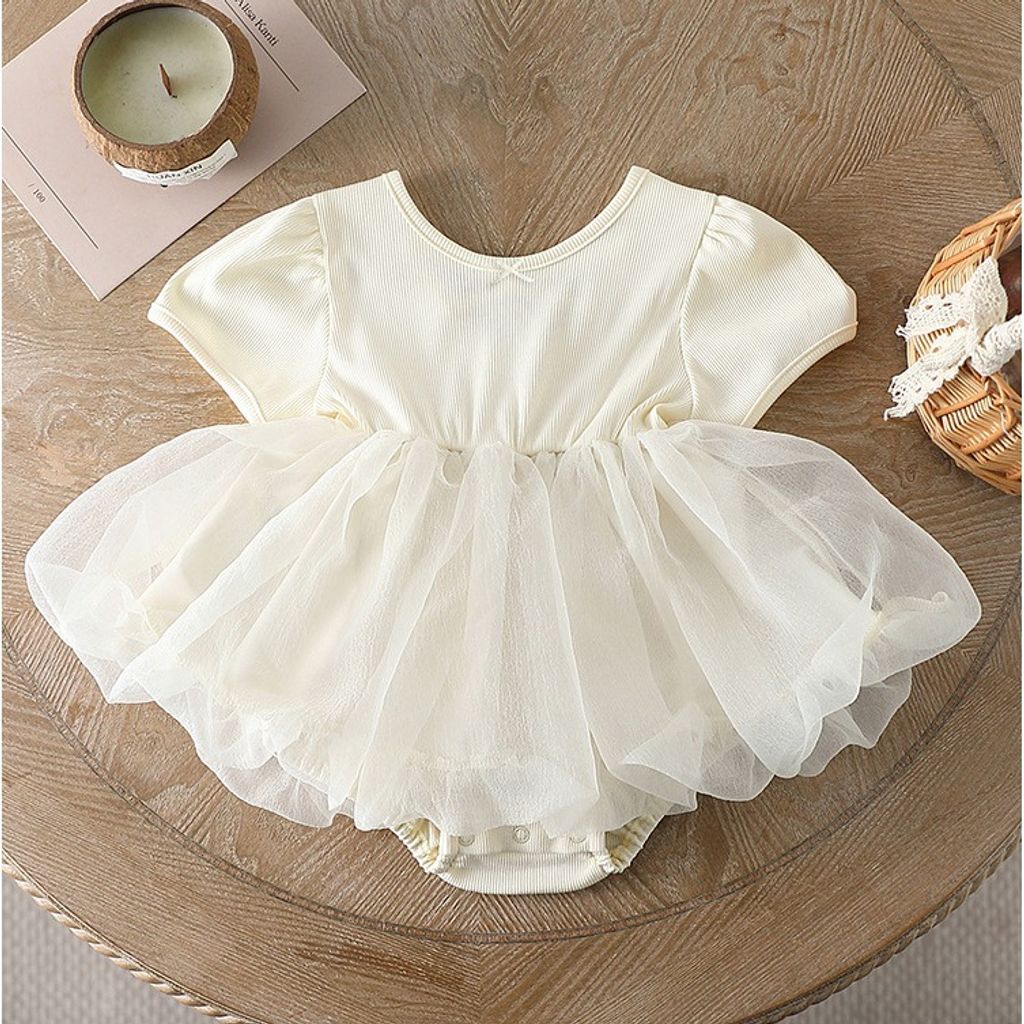 tw-11134207-820le-mlhujhml1af61f