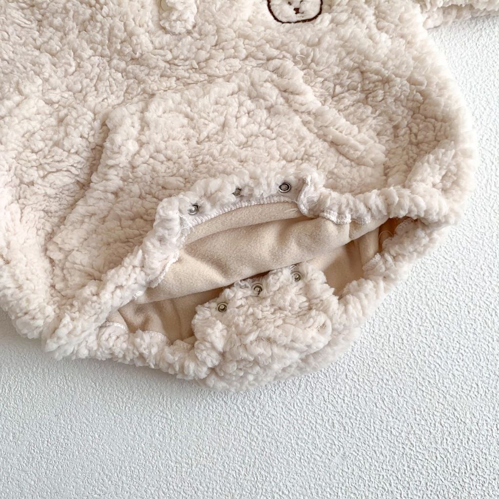 tw-11134207-81zth-mhkreby55gjn4c