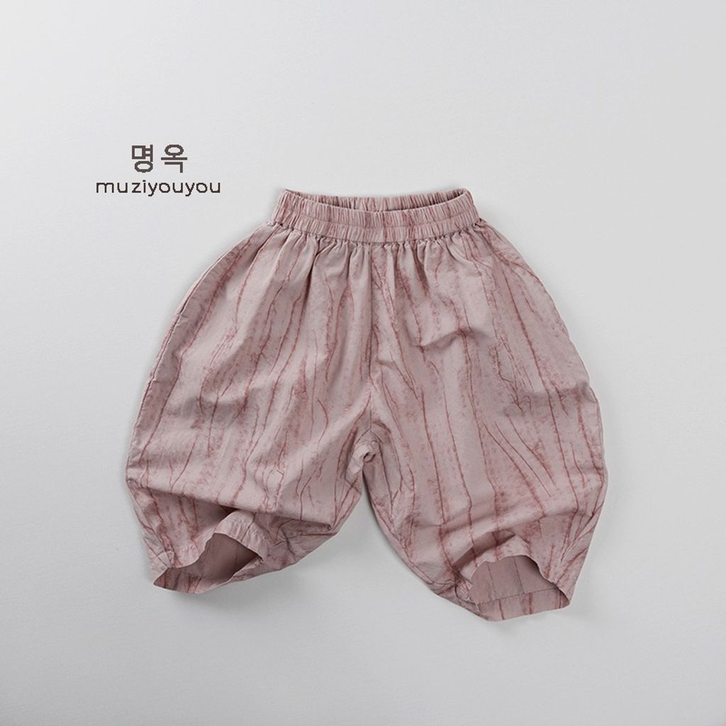 tw-11134207-820la-mkhqy01gunt1ef