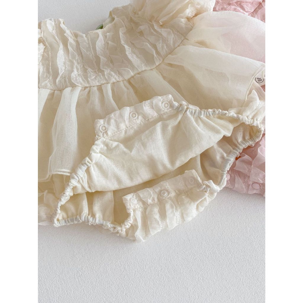 tw-11134207-820li-ml7gr52r0y6c88