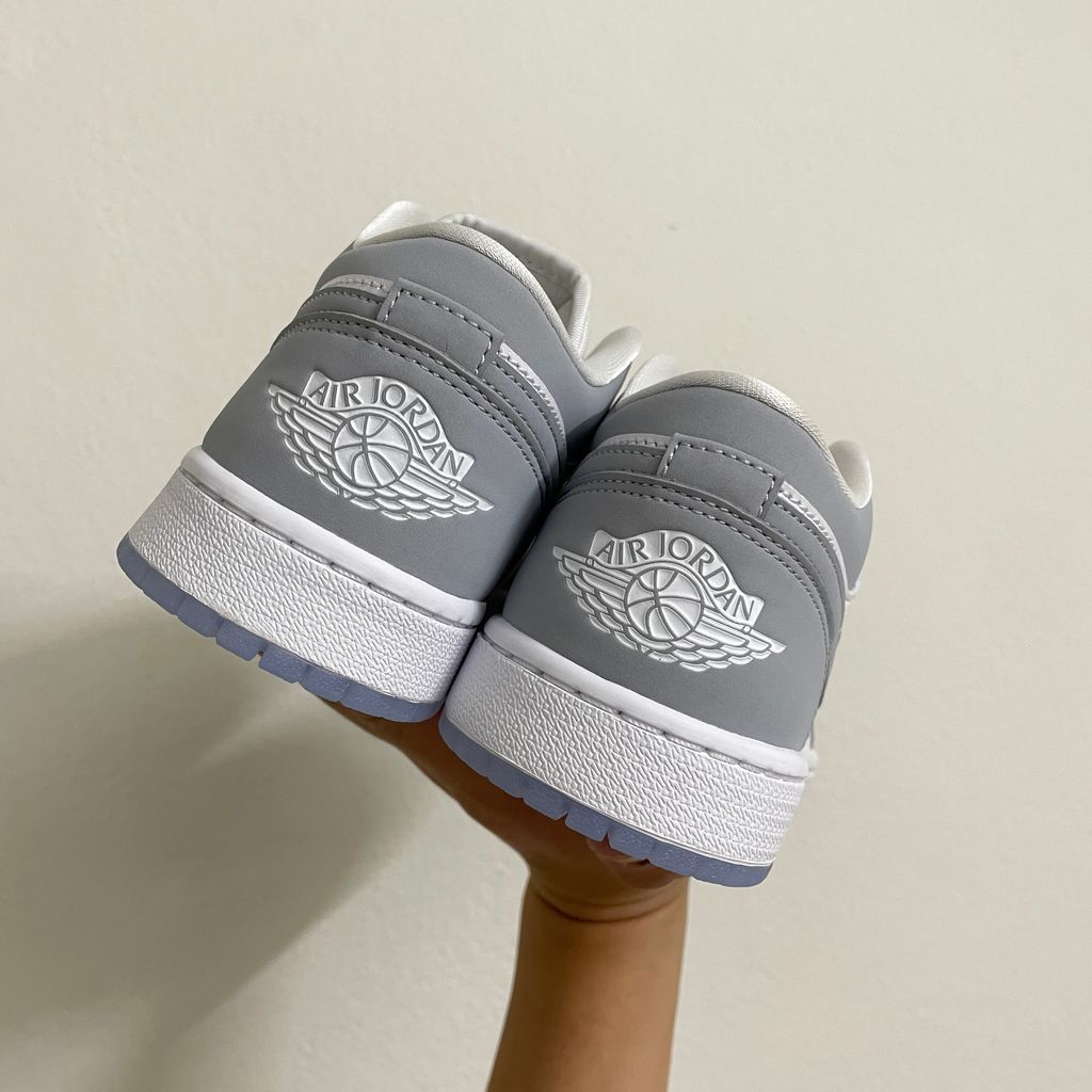 wolf grey 3