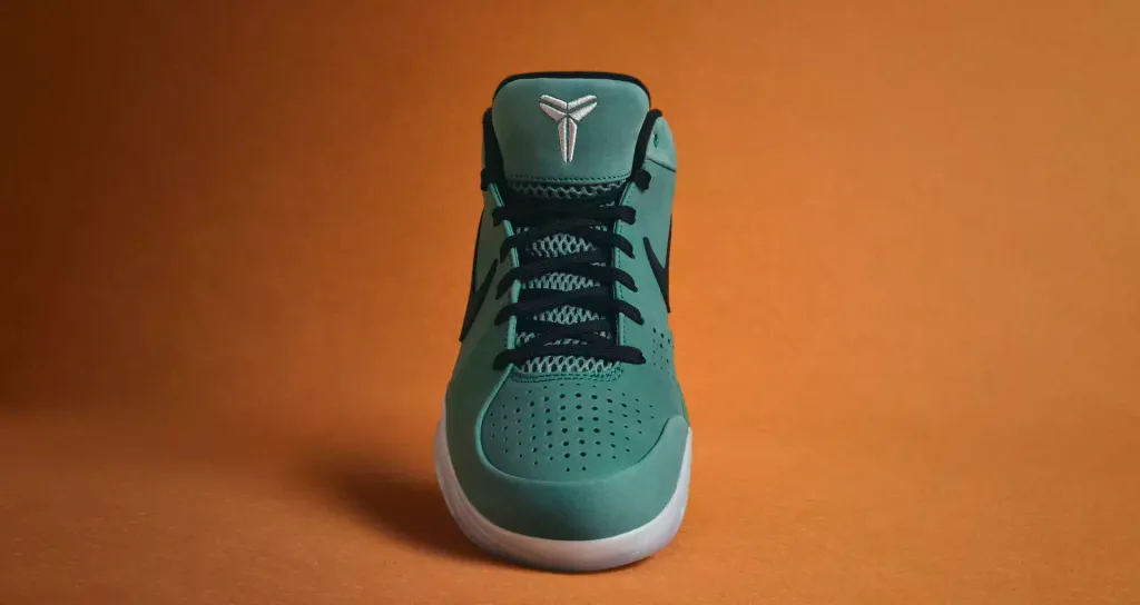 kobe-4-protro-girl-dad-fq3545-300-release-date5