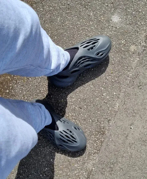 onyx-foams-the-easiest-foams-to-wear-v0-laet02r2k1791