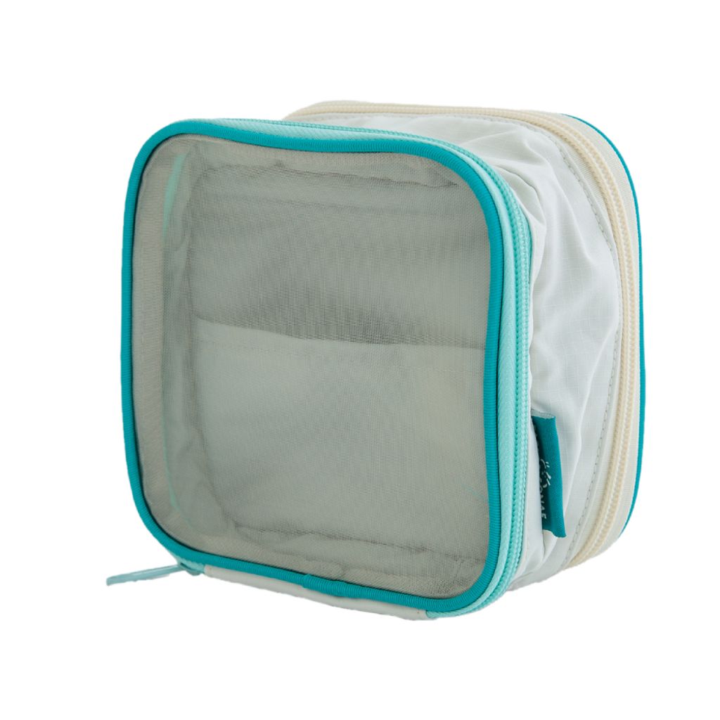Pouch06