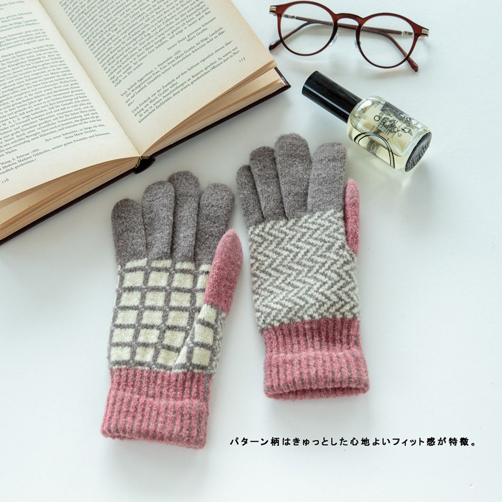 GLOVES05