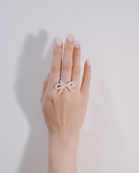 DECB5D77-8F1A-4D96-8861-71B944E45053