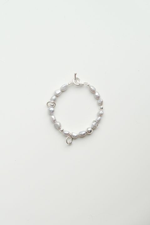 CB77947F-B367-43E6-85B7-E862F897740A