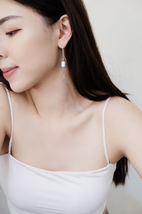 C64F2CE9-CC10-4A88-A74E-69FE8738560D