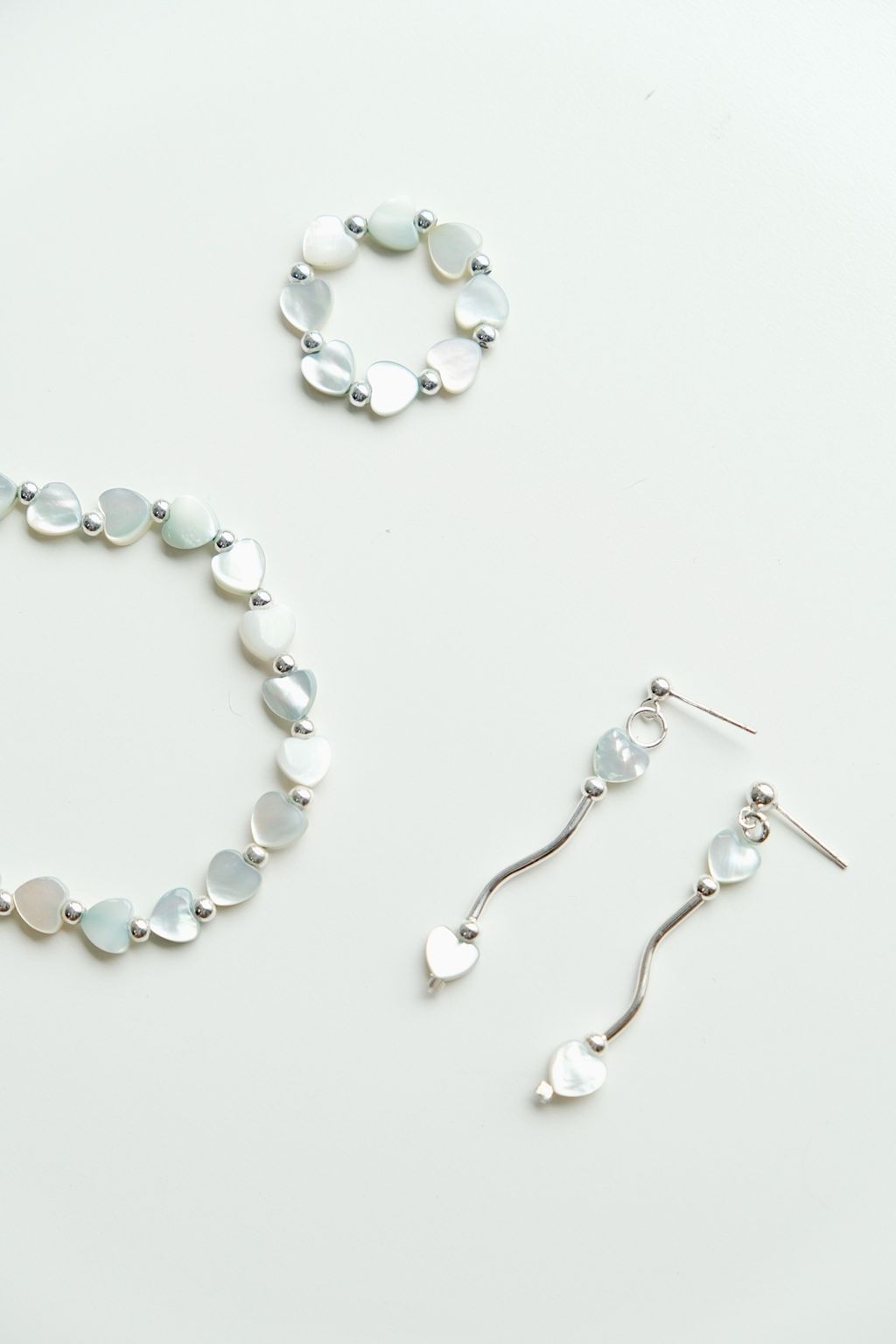 200BC800-CB3D-4FD4-9C5F-06F59051F7DC