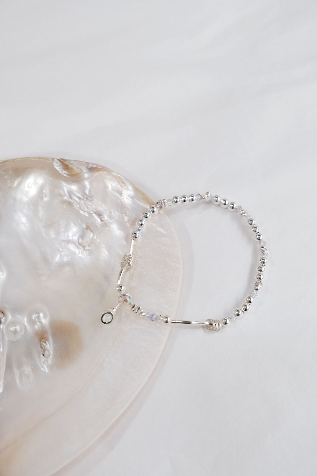 B8189EC2-1502-4E40-8AF1-1EA56AB571F5