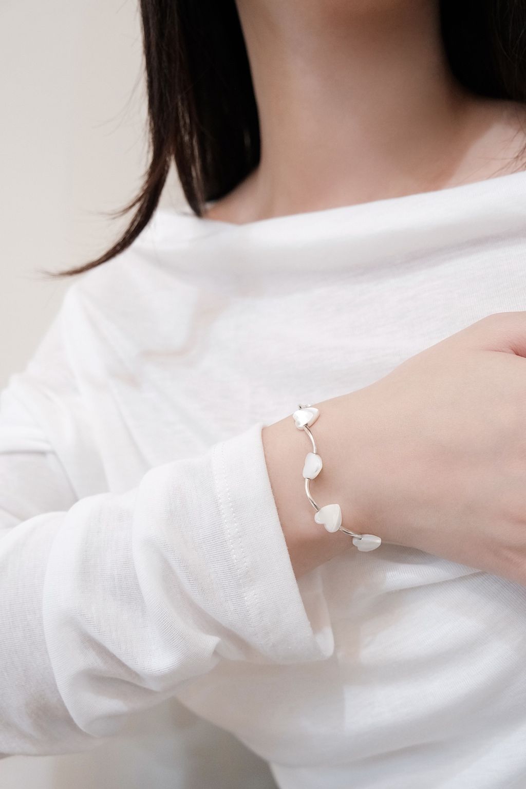 C3CEA6E8-40D9-4251-A4AE-FF61E040D78E