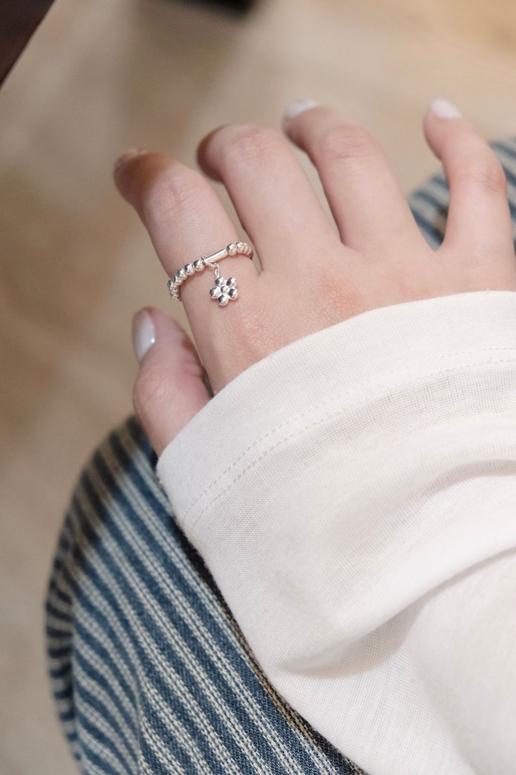 C82662F3-61A5-4D49-B5AA-13E4874D059E