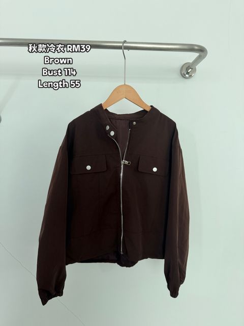 7B78405D-DB5C-49B7-9A49-BA0598EA9513