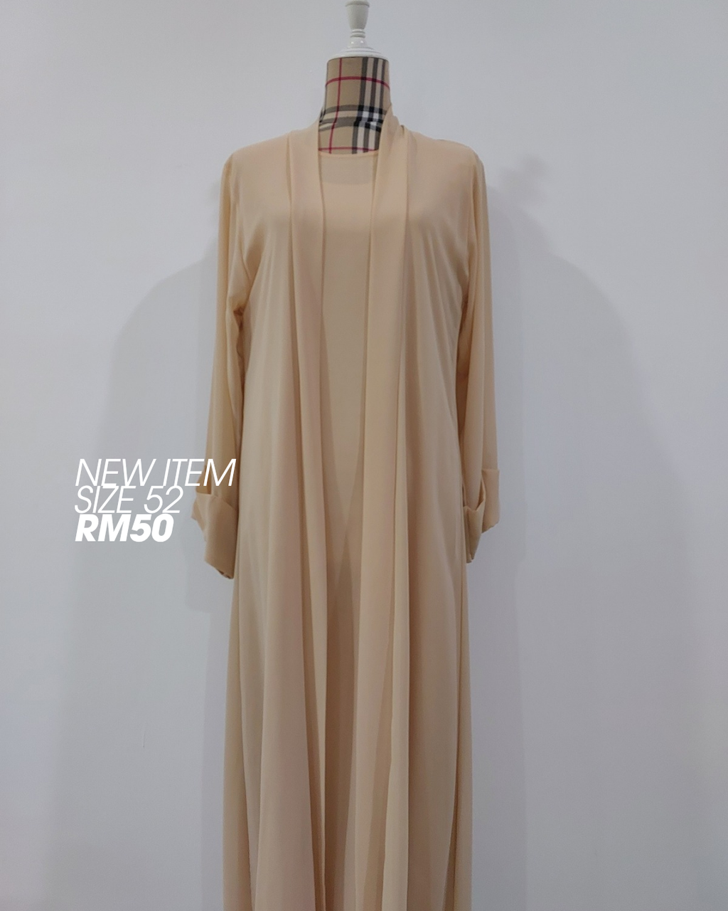 Black and White Minimalist Interior Sale Instagram Post_20251209_122939_0000