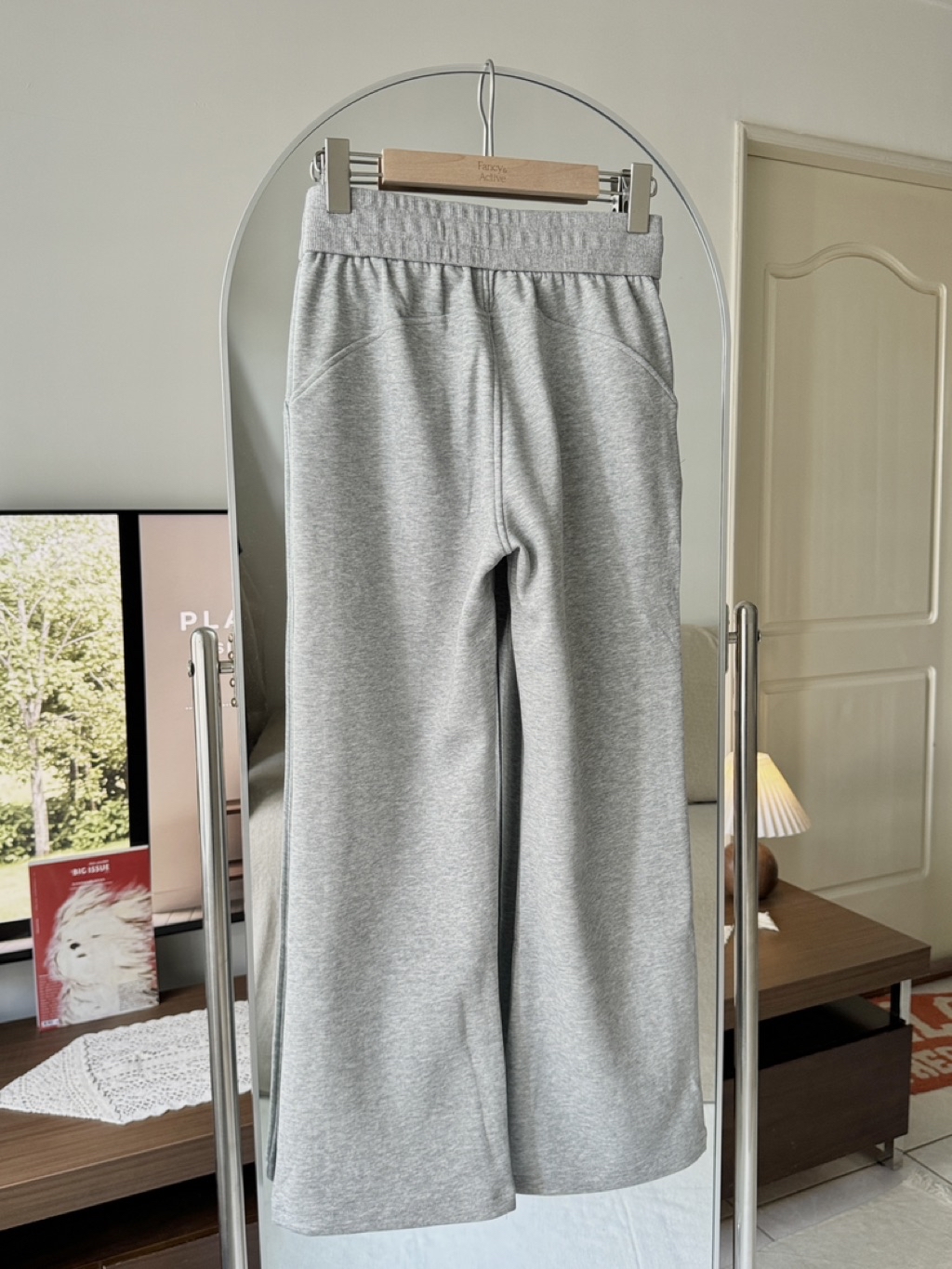 tw-11134208-81ztd-mi0d78n8e2gx09