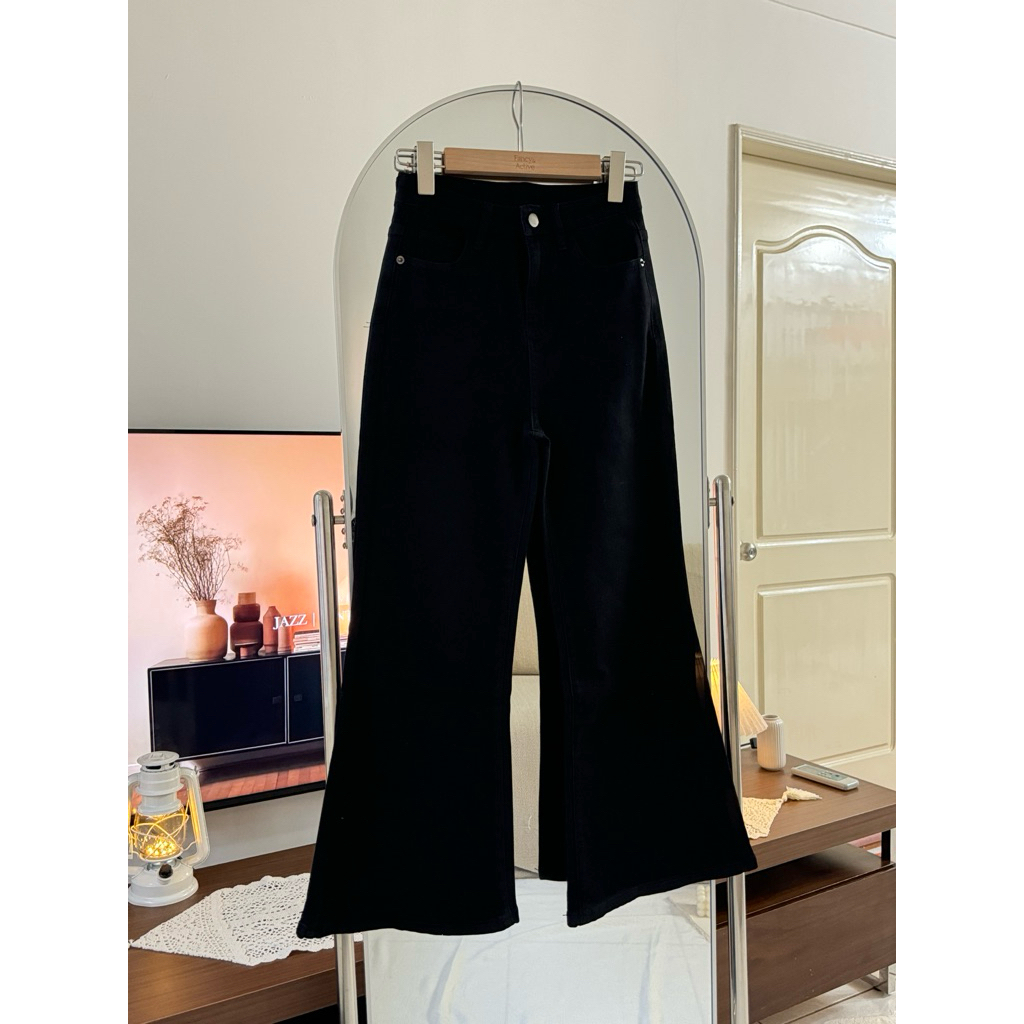 tw-11134207-81ztd-mguooiq0v7ka52