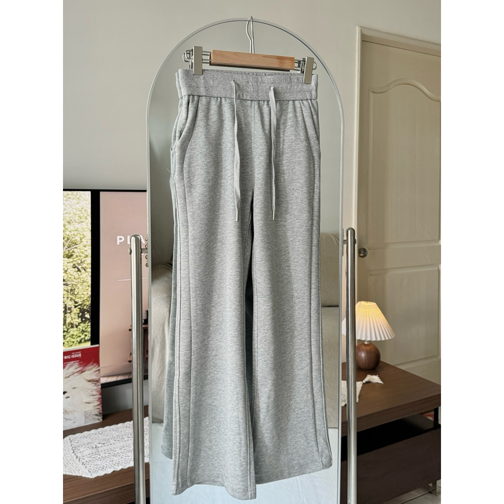 tw-11134207-81zth-mi0d7nvdm7eob2