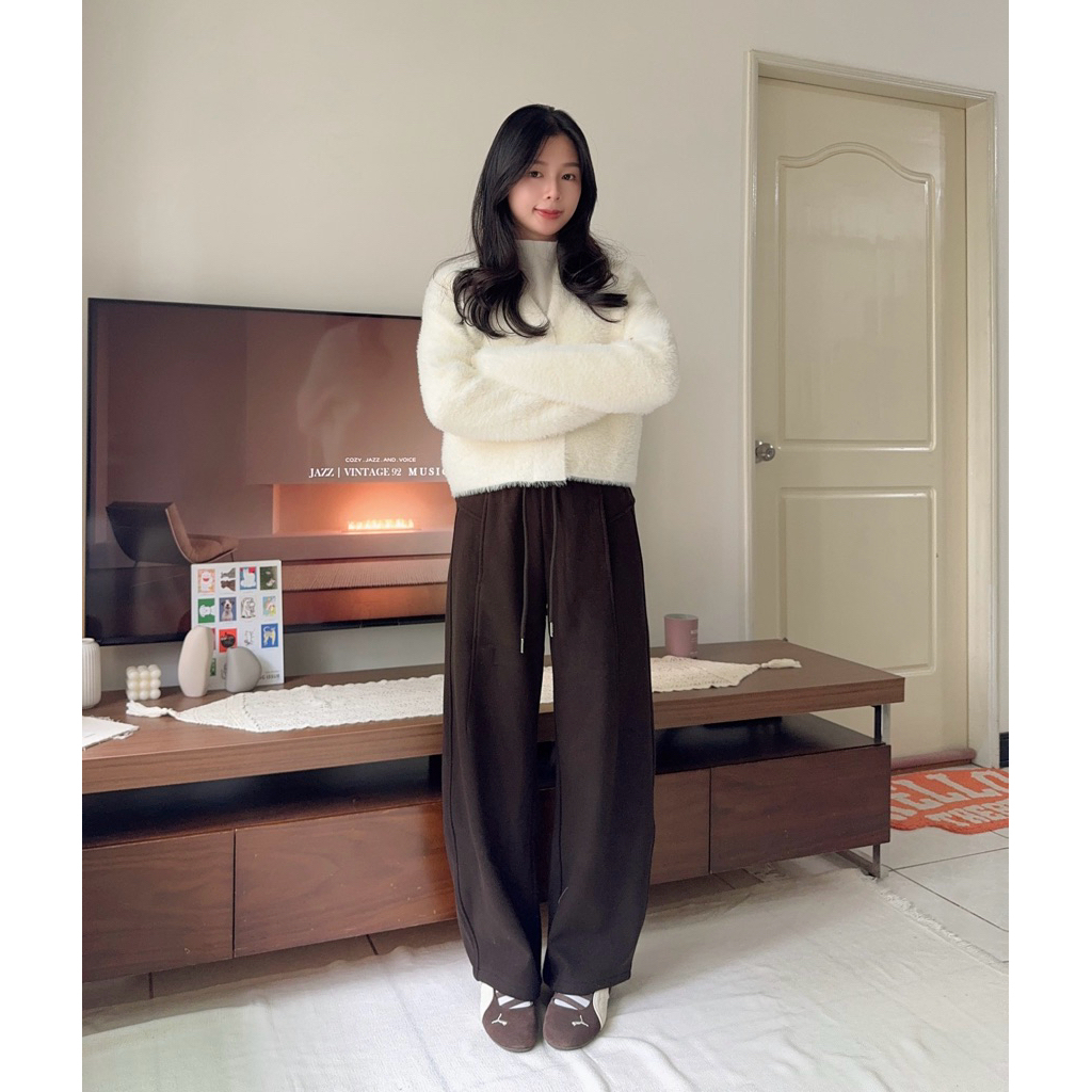 tw-11134207-81ztk-mjpo5it3ij28a2