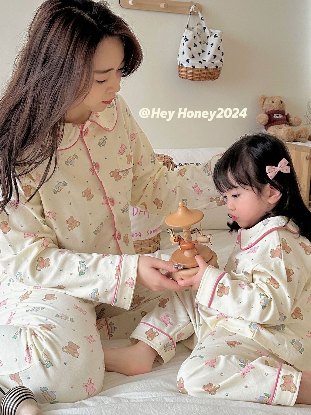 O1CN01vKOHX629gTv4daGeM_!!2215688858097-0-cib