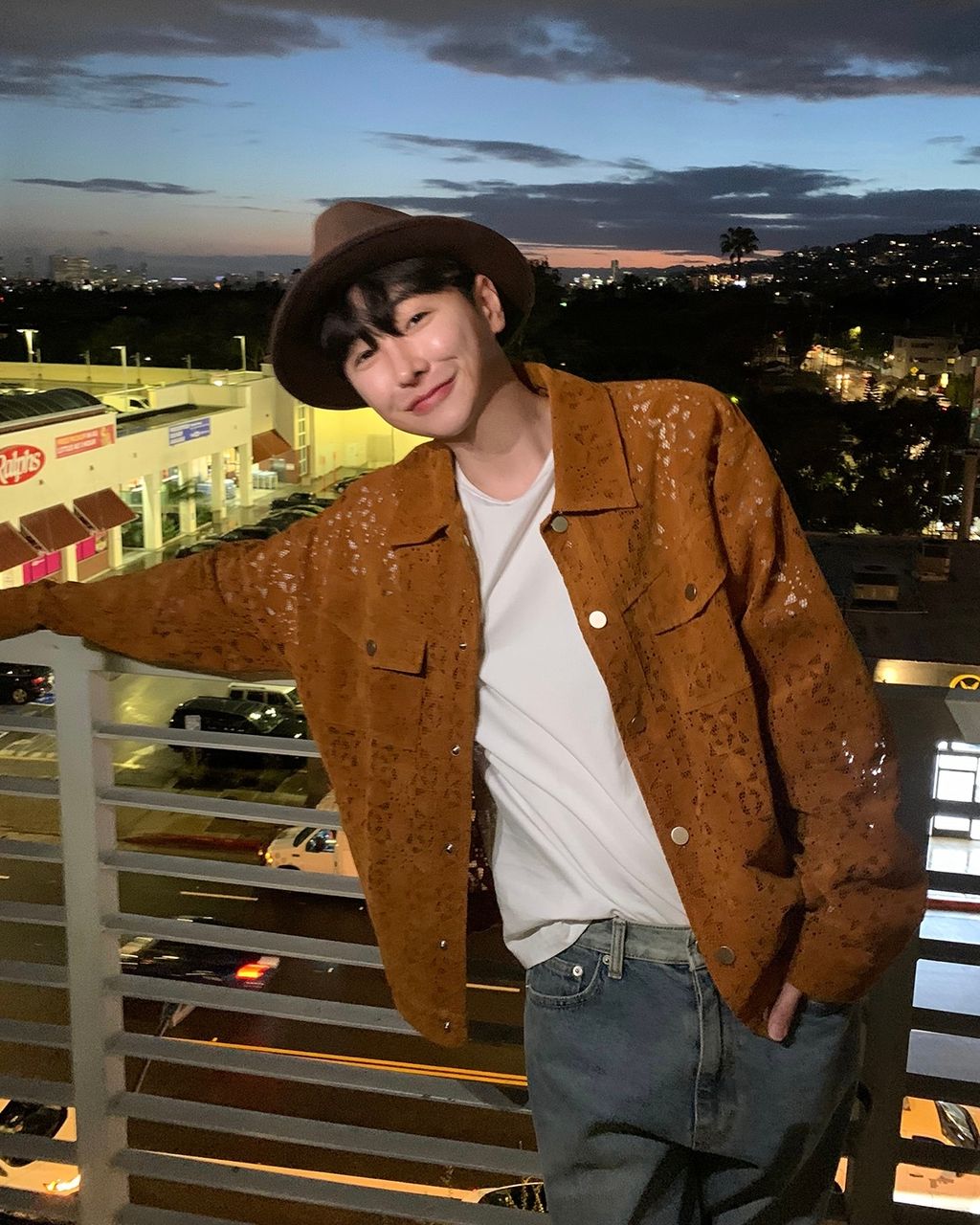 image_7CDB5B03-DA2A-41CF-A618-8D656C1D28A1_1759330386